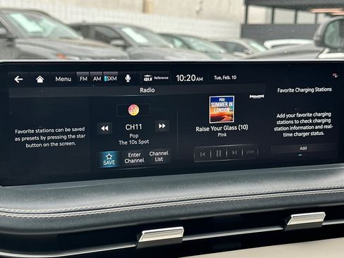 Used 2023 Genesis Electrified GV70 Prestige w/ Prestige Package image 19