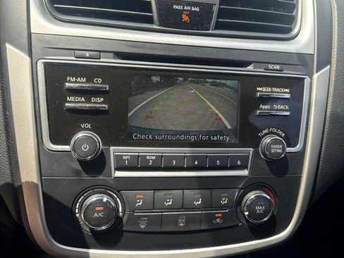 Used 2016 Nissan Altima 2.5 S w/ Power Driver Seat Package FWD image 19