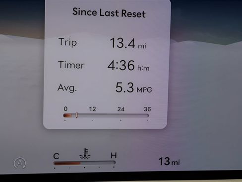 New 2026 Genesis GV70 2.5T Select AWD/4WD image 17