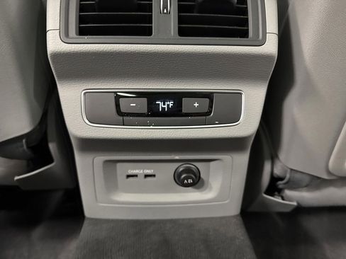 Used 2023 Audi Q5 2.0T Premium Plus w/ Premium Plus Package image 33