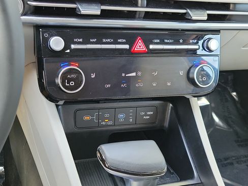 Used 2025 Hyundai Tucson SEL FWD image 22