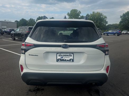 Certified 2026 Subaru Forester Premium AWD/4WD image 5