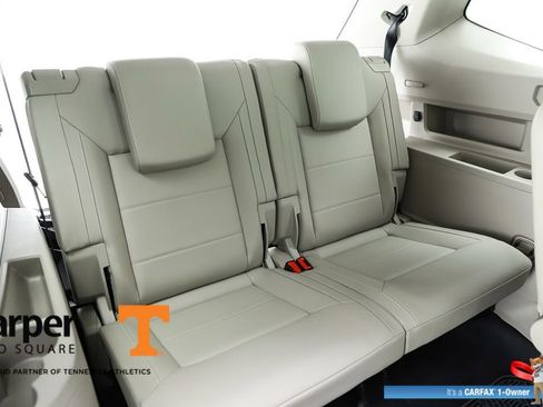 Used 2022 Volkswagen Atlas SE w/ Panoramic Sunroof Package image 39