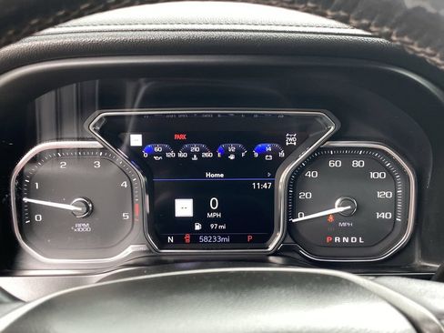 Used 2021 GMC Sierra 2500 AT4 w/ AT4 Premium Plus Package AWD/4WD image 27
