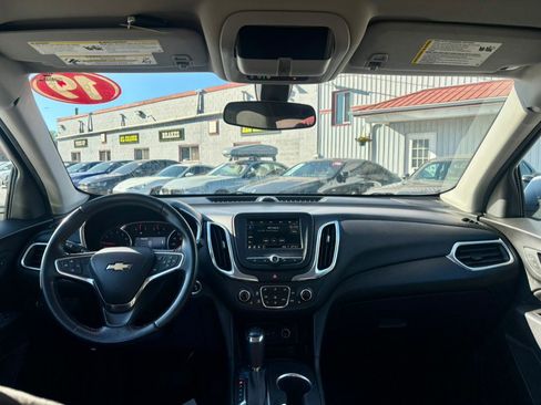 Used 2019 Chevrolet Equinox LT AWD/4WD image 12