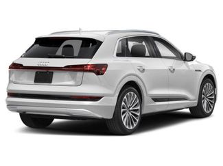 Used 2019 Audi e-tron Prestige w/ Prestige Package AWD/4WD video 2
