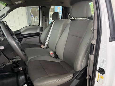 Used 2019 Ford F150 XL w/ Equipment Group 101A Mid AWD/4WD image 15