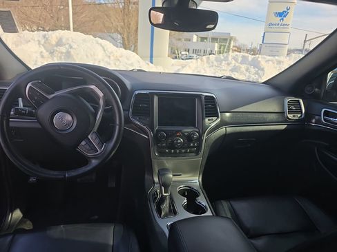 Used 2018 Jeep Grand Cherokee Limited image 19