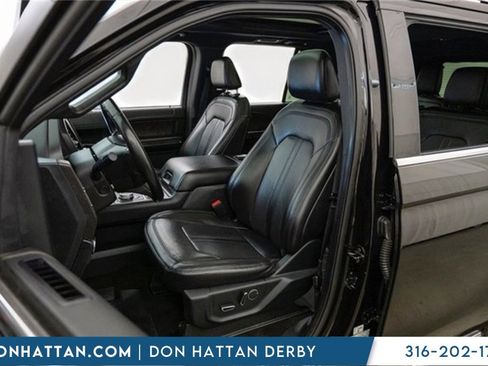 Used 2021 Ford Expedition Limited image 4