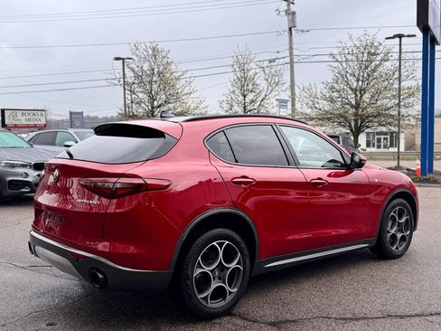 Used 2023 Alfa Romeo Stelvio Ti AWD/4WD image 6