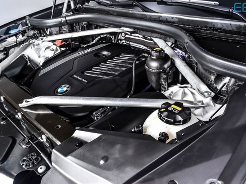 Used 2021 BMW X5 xDrive40i image 12