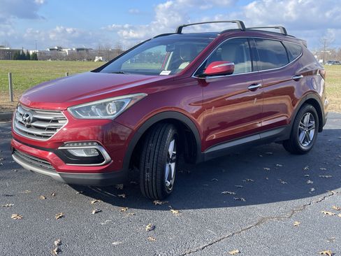 Used 2017 Hyundai Santa Fe Sport w/ 2.4L Tech Package 04 image 5
