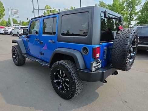 Used 2016 Jeep Wrangler Unlimited Sport w/ Quick Order Package 24S AWD/4WD image 3