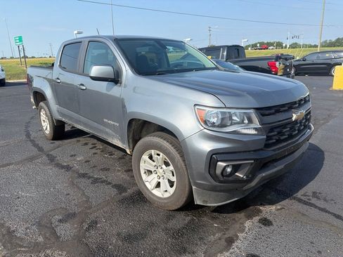 Used 2022 Chevrolet Colorado LT w/ LT Convenience Package RWD image 2