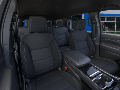 New 2027 Chevrolet Traverse LT w/ LPO, Floor Liner Package AWD/4WD image 16