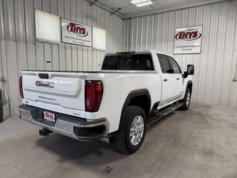 Used 2020 GMC Sierra 2500 SLT w/ SLT Premium Plus Package AWD/4WD image 3