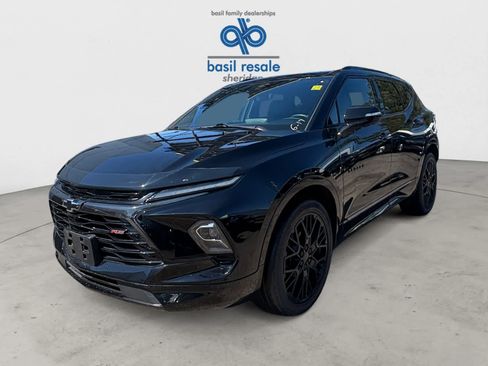 Used 2023 Chevrolet Blazer RS w/ Driver Confidence II Package AWD/4WD image 2