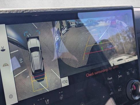 Used 2024 Lexus GX 550 w/ Accessory Package (Z1) image 12