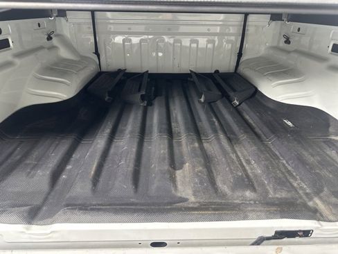 Used 2022 Nissan Frontier PRO-4X w/ Technology Package image 14