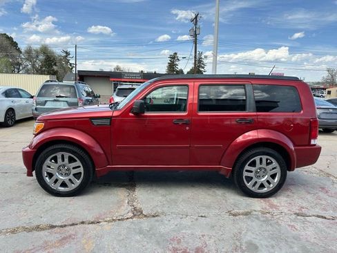 Used 2008 Dodge Nitro R/T image 4