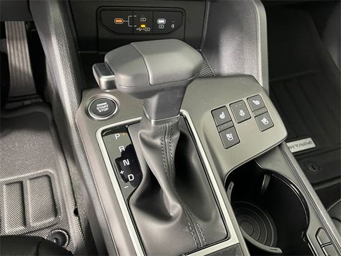 New 2026 Kia Sportage SX image 10