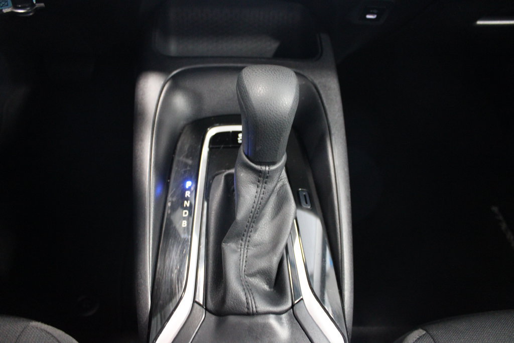 Used 2026 Toyota Corolla LE FWD image 16