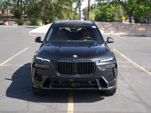New 2027 BMW X7 xDrive40i w/ M Sport Package AWD/4WD image 8