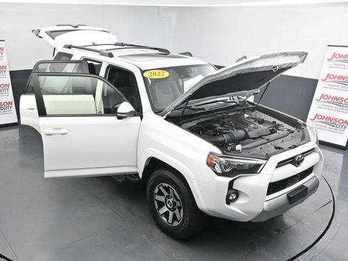 Used 2022 Toyota 4Runner TRD Off-Road Premium image 47