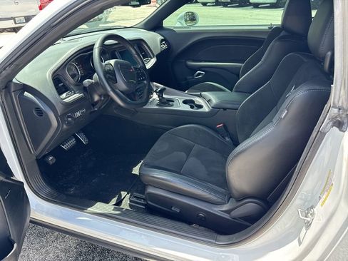 Used 2023 Dodge Challenger R/T Scat Pack RWD image 5