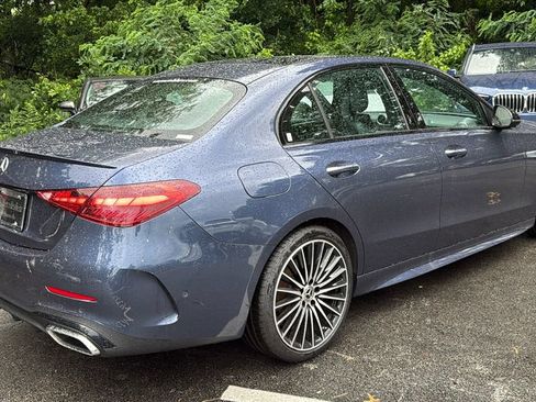 Used 2024 Mercedes-Benz C 300 Sedan image 3