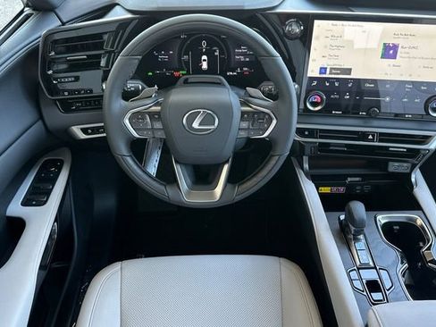 New 2026 Lexus RX 350h AWD/4WD image 12