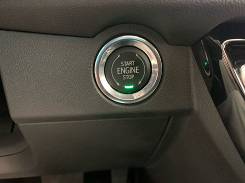 Used 2024 Chevrolet Traverse Z71 w/ Enhanced Driving Package image 30