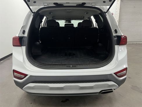 Used 2020 Hyundai Santa Fe SE image 14