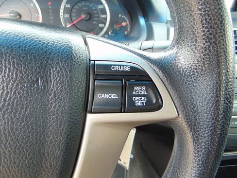 Used 2012 Honda Accord EX image 16