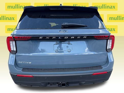 New 2026 Ford Explorer Active image 14