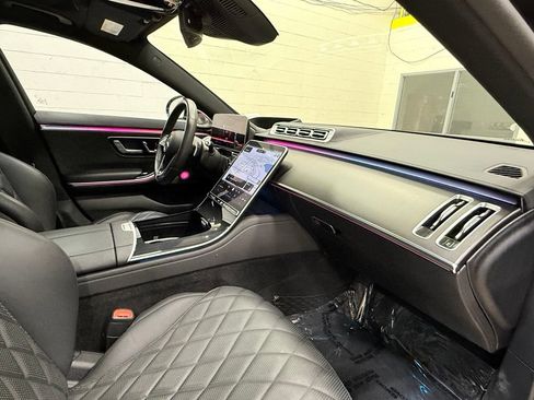 Used 2023 Mercedes-Benz S 580 4MATIC Sedan image 40