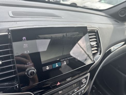 Used 2020 Honda Passport Touring image 25