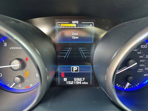 Used 2016 Subaru Outback 2.5i Limited AWD/4WD image 22