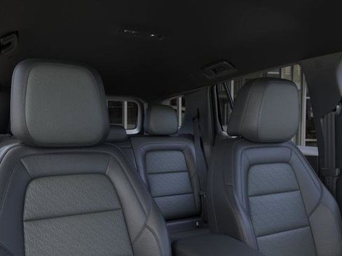 New 2026 Chevrolet Equinox LT w/ Convenience Package II image 24