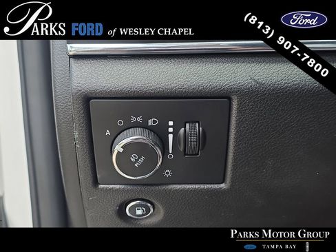 Used 2019 Jeep Grand Cherokee Limited image 27