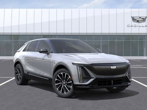 New 2026 Cadillac Lyriq Sport image 7