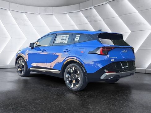 New 2026 Kia Sportage SX FWD image 3
