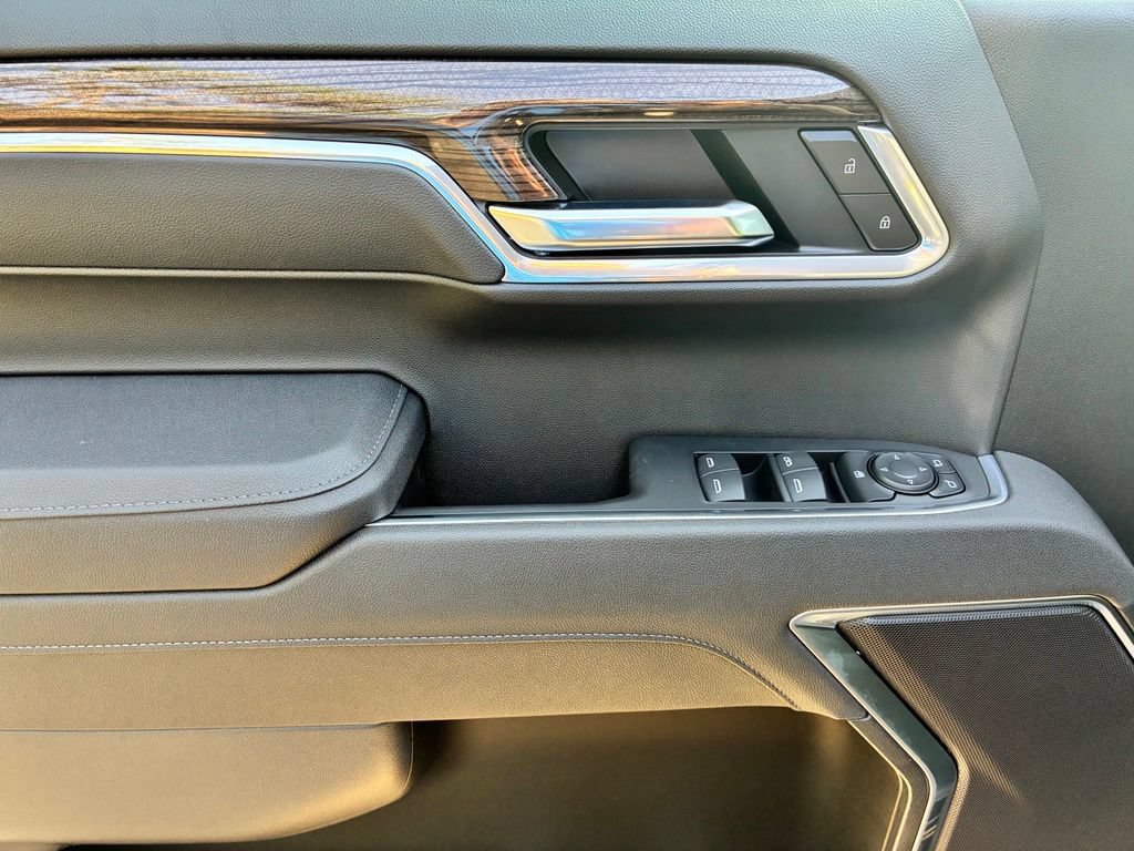 New 2026 Chevrolet Silverado 1500 RST w/ RST Select Package AWD/4WD image 23