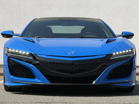 Used 2021 Acura NSX image 2