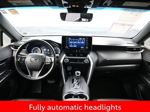 Certified 2021 Toyota Venza XLE image 12