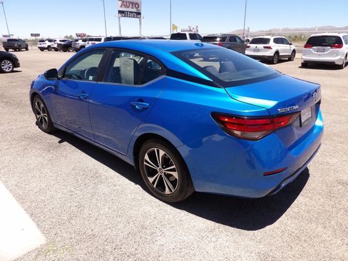 Used 2022 Nissan Sentra SV FWD image 6