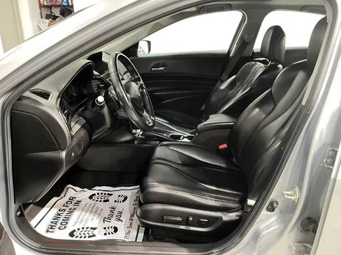 Used 2020 Acura ILX image 9