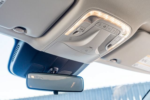 Used 2021 Mercedes-Benz Metris Passenger image 22