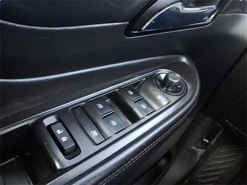 Used 2020 Buick Encore Preferred image 14