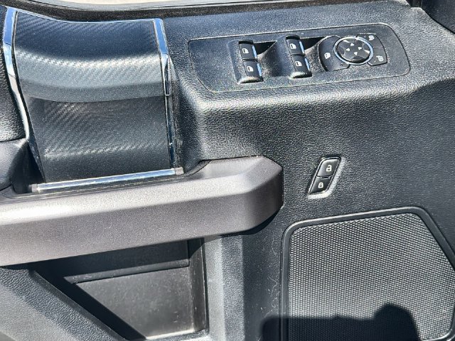Used 2020 Ford F150 XLT w/ Equipment Group 302A Luxury AWD/4WD image 13
